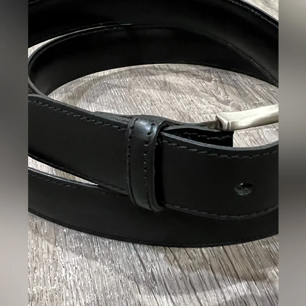 Joseph Turner Made in England XL 38W Genuine Leather Black Belt Silver Buckle